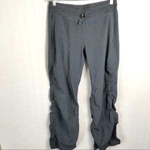 UNDER ARMOUR Storm Gray Pants L/XL 32x34